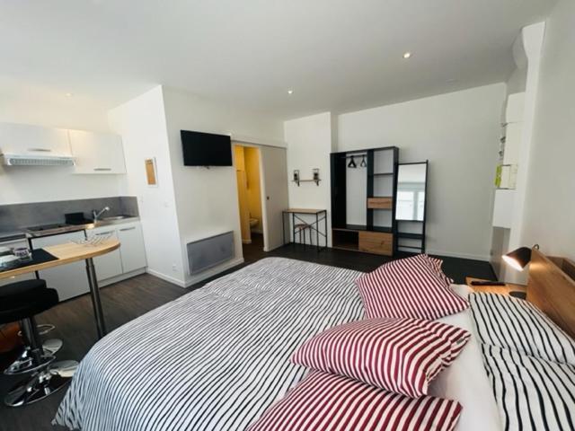 Studio Lumineux 25M² Hyper-Centre Lorient Exterior photo